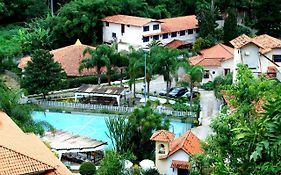 Hotel Montanhes
